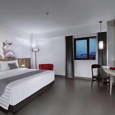 Hotel Neo Malioboro By Aston Yogyakarta Exterior foto